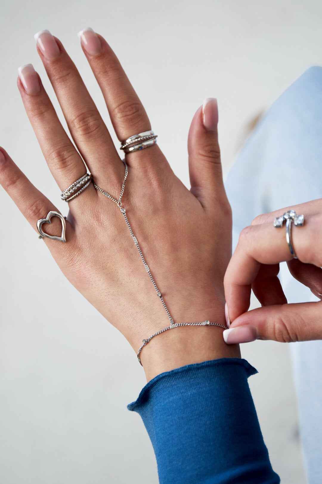 Handchain met steentjes