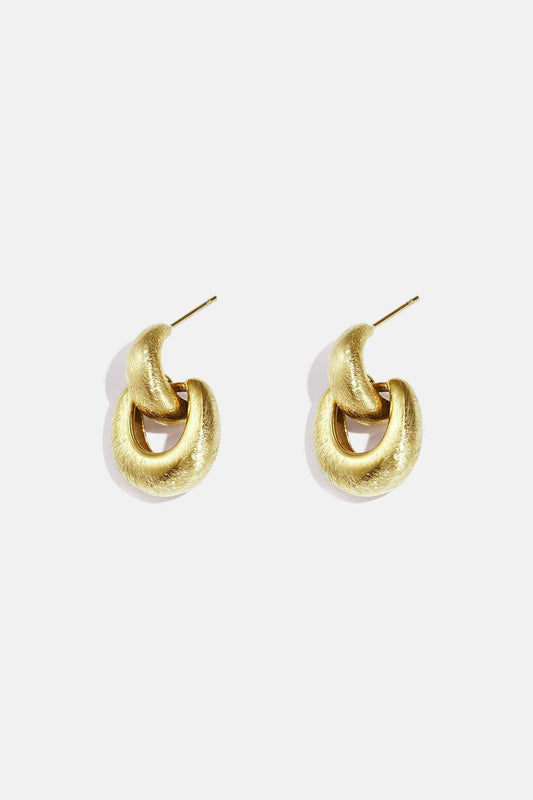 Elegant Gold Drop Earrings for Daily Wear