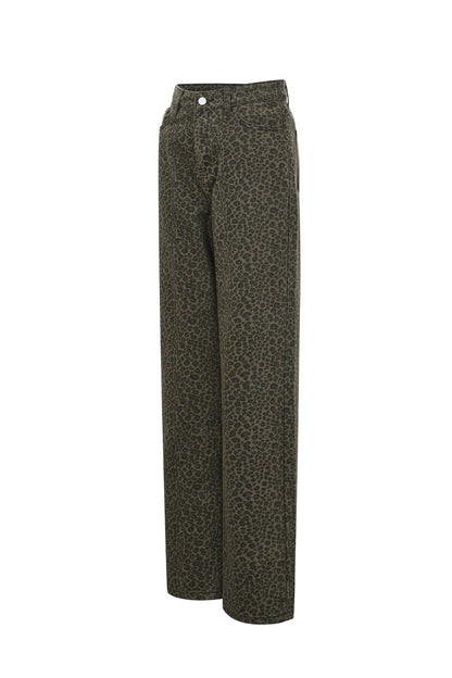 Stylish Dark Brown Leopard Print Denim for Fall
