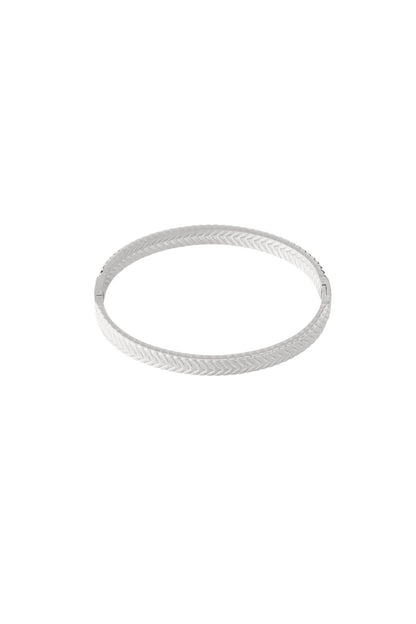 Elegant 14K Gold Plated Stainless Steel Bangle