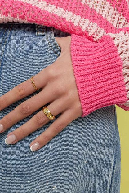 Ring met steentjes in klaver patroon
