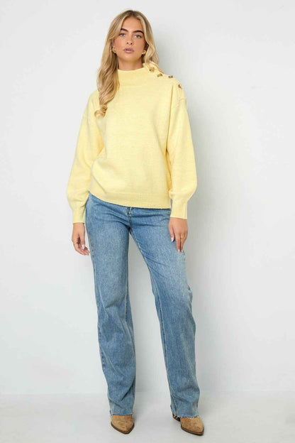 Cozy Knit Sweater for Fall/Winter in Trendy Colors