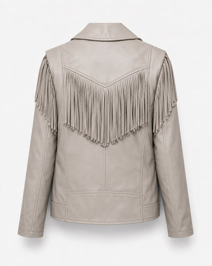 Achterzijde beige lederlook Jacket Willow met lange franjes over rug en schouders
